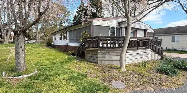 26943 BLUE JAY LANE