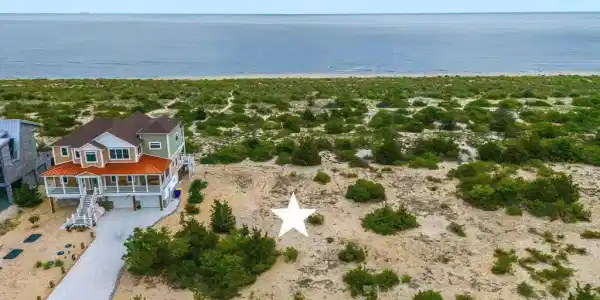 1712 BAY SHORE DRIVE