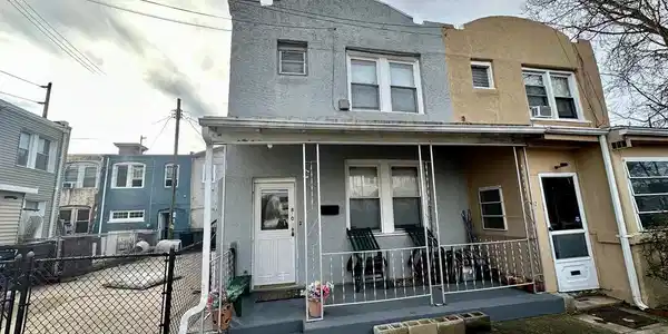 810 ARIFF AVENUE
