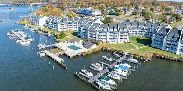 21 OWENS LANDING COURT