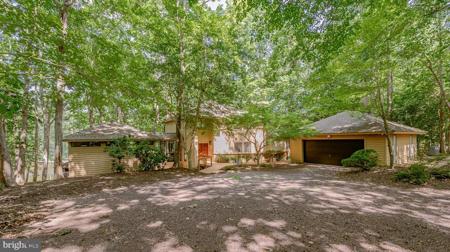 941 WILTON COVES DRIVE