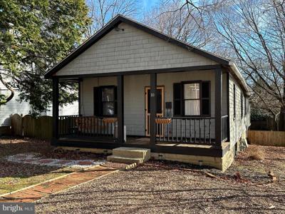 10 LOCUST AVENUE