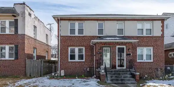 271 BROAD STREET