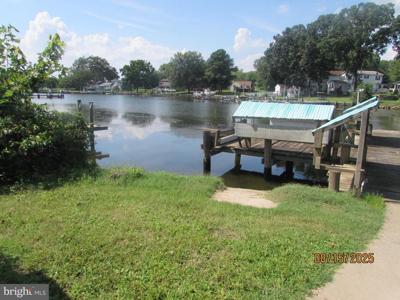 7656 OLD BATTLE GROVE
