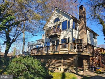 614 LAUREL DRIVE