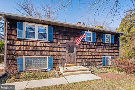 119 EDELMAR DRIVE