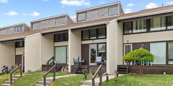 11 RODNEY DRIVE