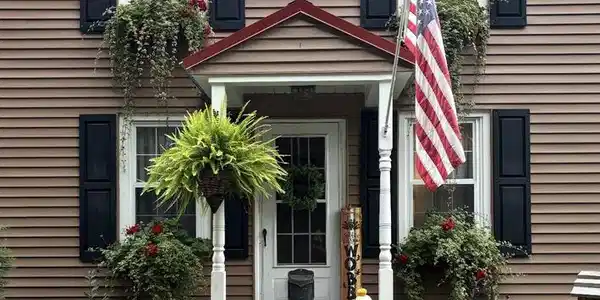 1136 MECHANICS VALLEY ROAD