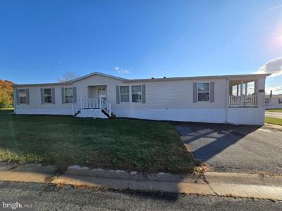 10 KING RICHARD DRIVE