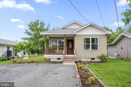 12433 TORQUAY ROAD