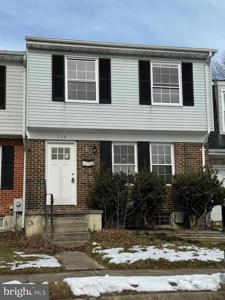 534 BURLINGTON COURT