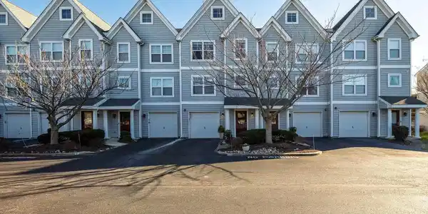 57 CANAL LANDING COURT