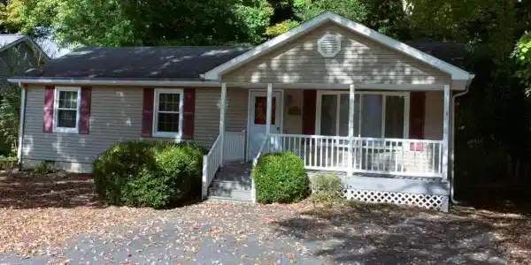 27 GATEHOUSE TRAIL