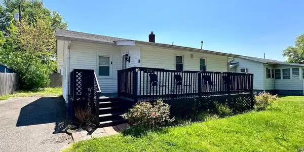 214 HARRISON STREET