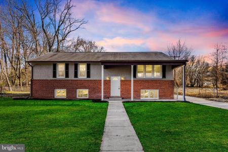 713 BIDDLE ROAD