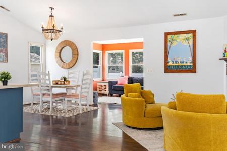 124 OLDE POINT LANE
