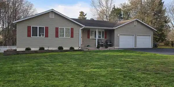14 CREDENCE COURT