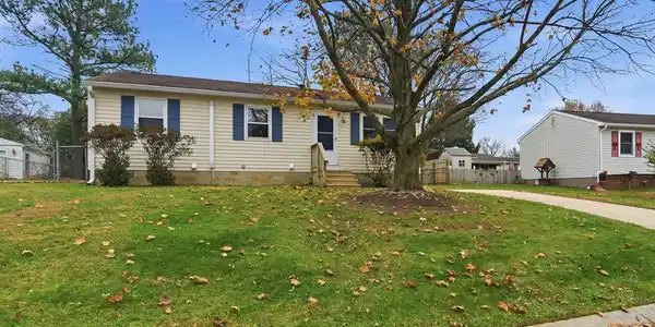25 CHERRY LANE