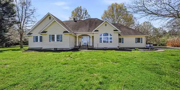 812 TAYLORS BRIDGE ROAD