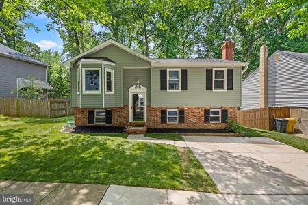 942 BLUE FOX WAY