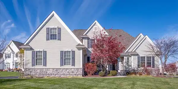 300 FENN COURT