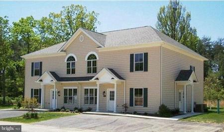 22581 CHICKADEE CIRCLE