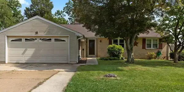11 COLESBERY DRIVE