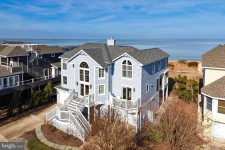 122 BREAKWATER REACH