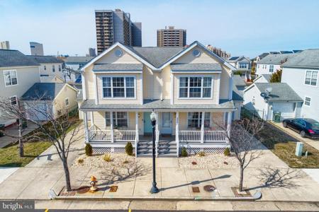 207 GRAMMERCY PLACE