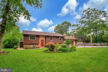 1428 OAK BLUFF ROAD