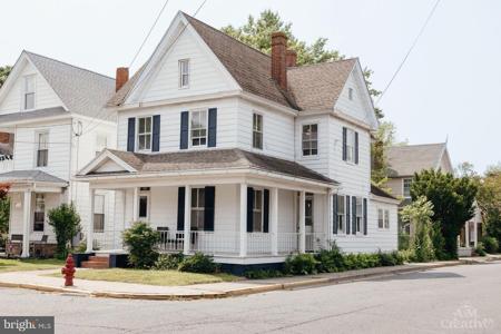 101 END AVENUE