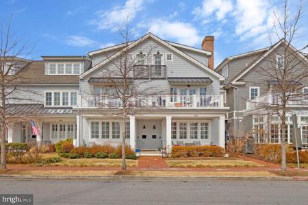 400 CHESAPEAKE AVENUE