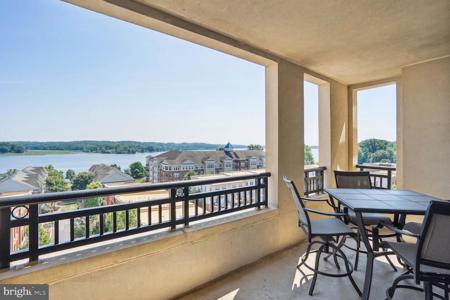 485 HARBOR SIDE STREET