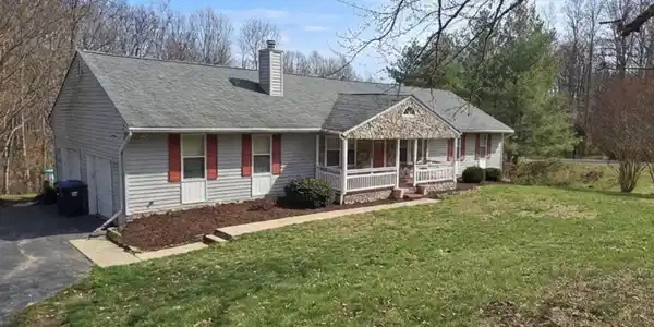8261 FRANCES LANE