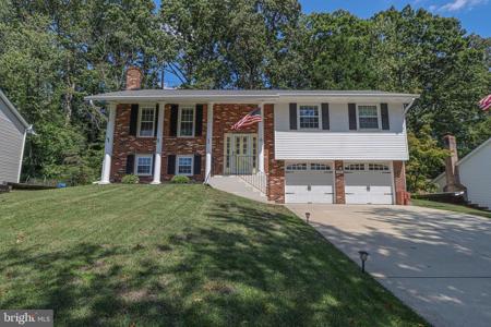 399 WESTBURY DRIVE