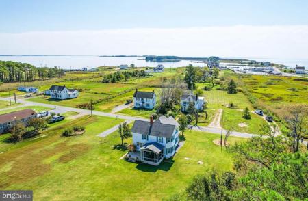 1606 STEAMBOAT WHARF ROAD