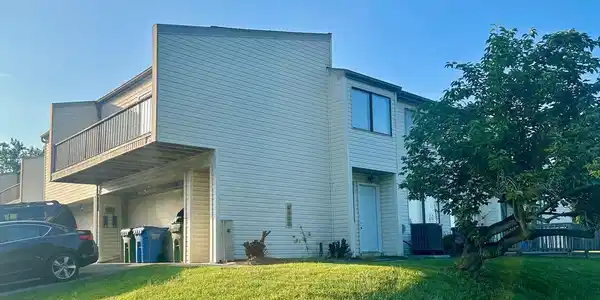 1734 CRIMSON TREE WAY