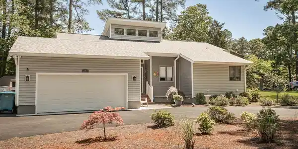 14 DRAWBRIDGE ROAD