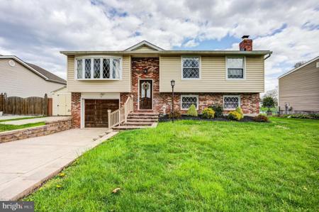 763 SHORE DRIVE