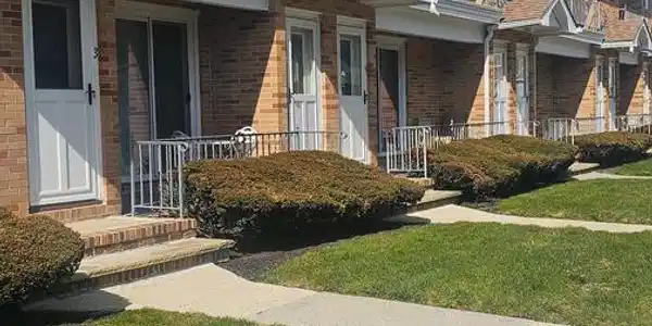 27 N ANNAPOLIS B5