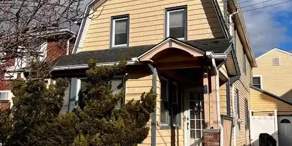27 NEWARK AVENUE