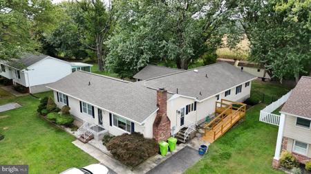 961 CLOVERFIELDS DRIVE