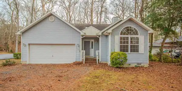 18 SOUTHWIND COURT
