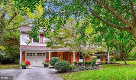 647 LONG MEADOW DRIVE