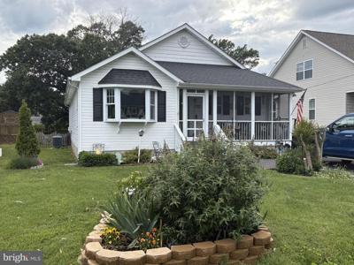 527 MONROE BAY AVENUE