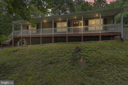 12418 RED ROCK COURT