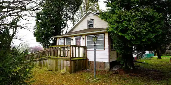 1920 CHAPEL ROAD