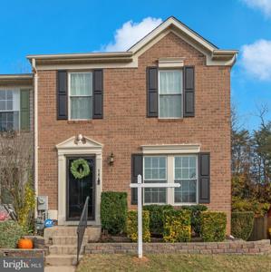 144 FOXVIEW DRIVE