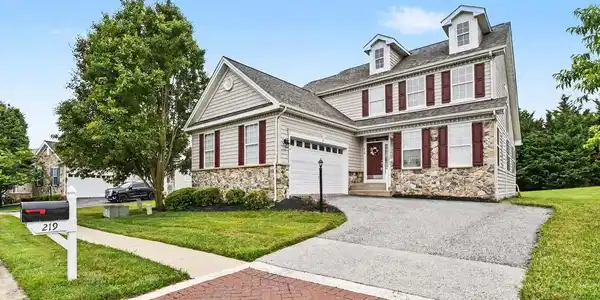 219 THUNDER GULCH CIRCLE