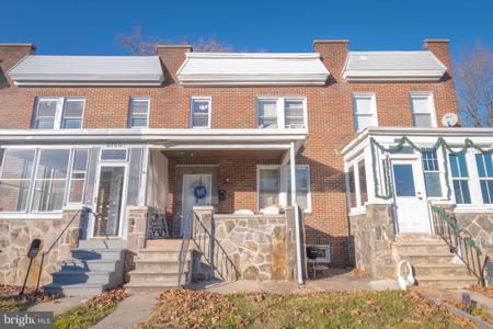 6768 WOODLEY